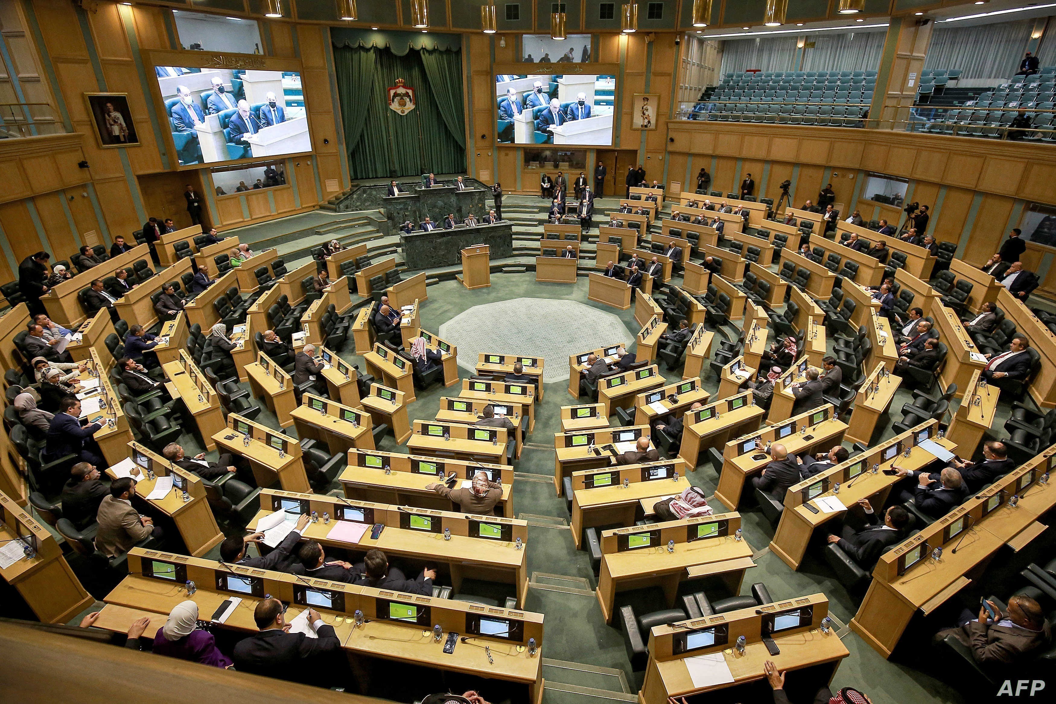 مجلس النواب يطالب الحكومة بالتحرك لوقف جرائم الاحتلال الإسرائيلي